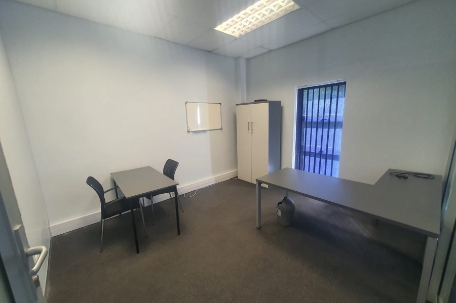 To Let commercial Property for Rent in Fairview Eastern Cape